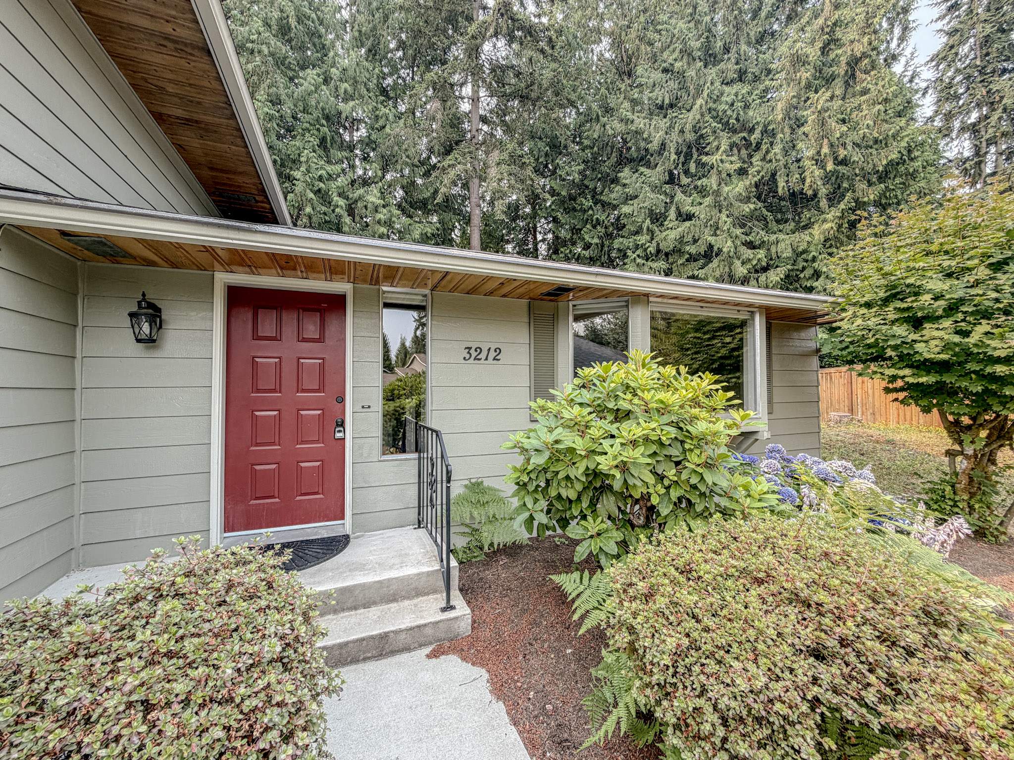 3212 109th Street Southeast – photo 3
