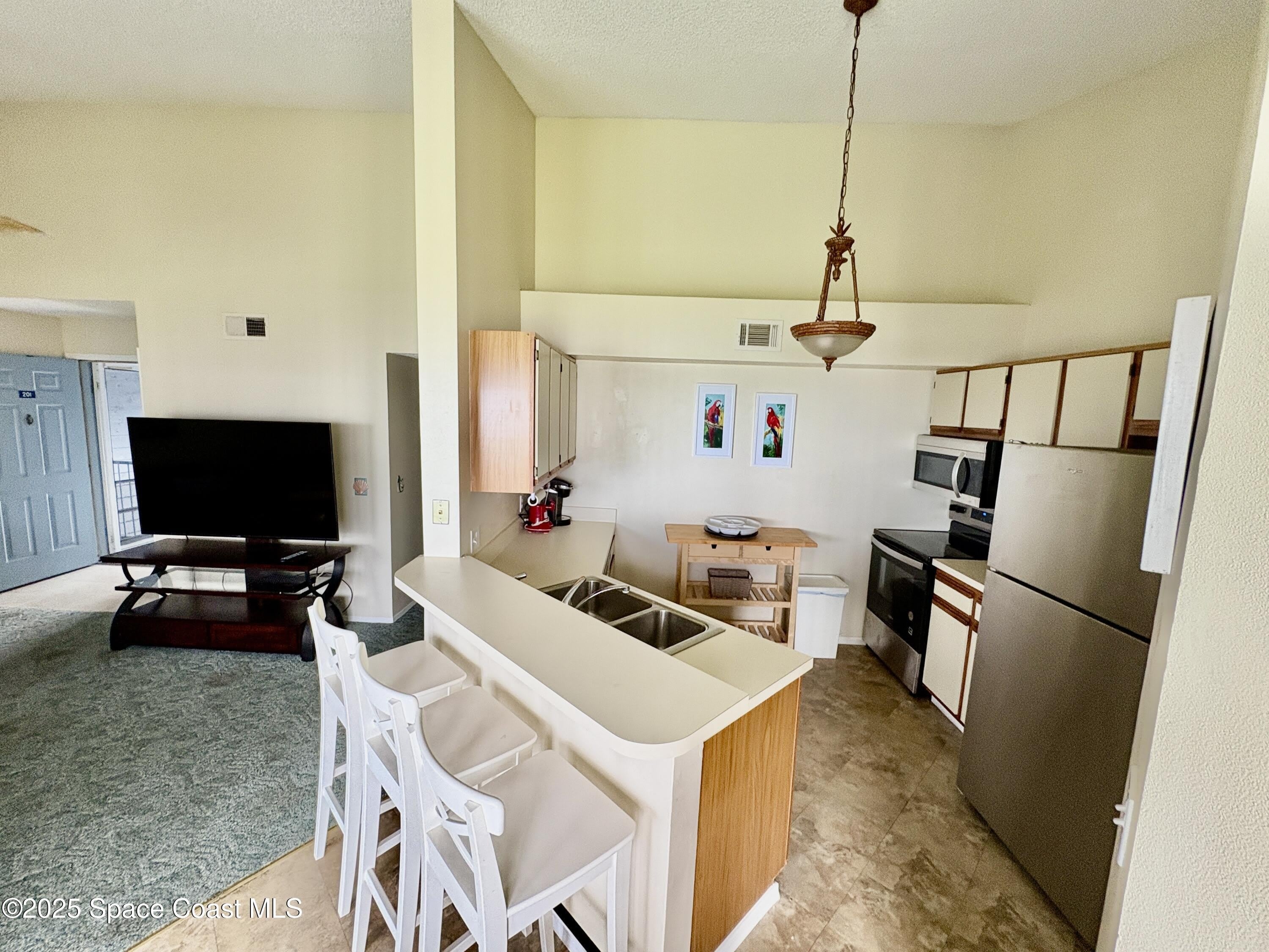 7240 N Highway 1 – photo 4