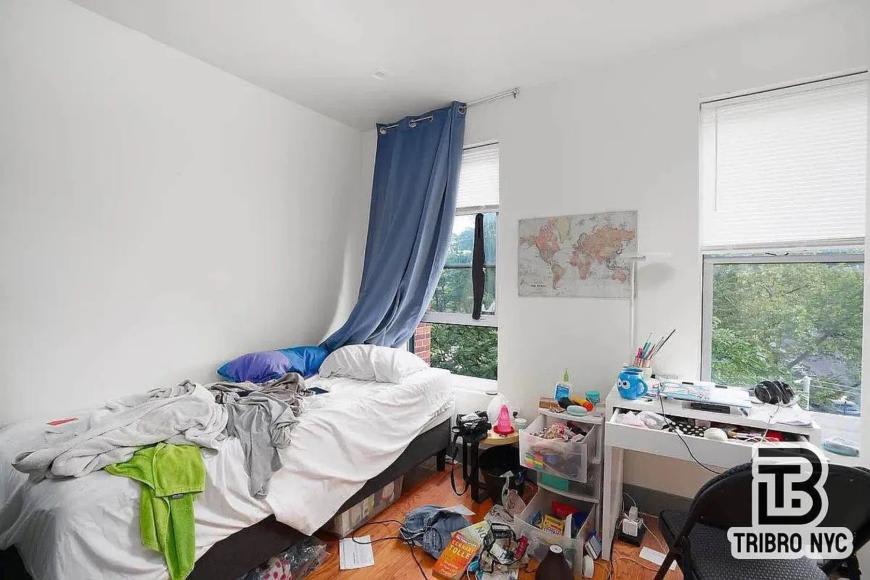 181 Greenpoint Avenue – photo 5