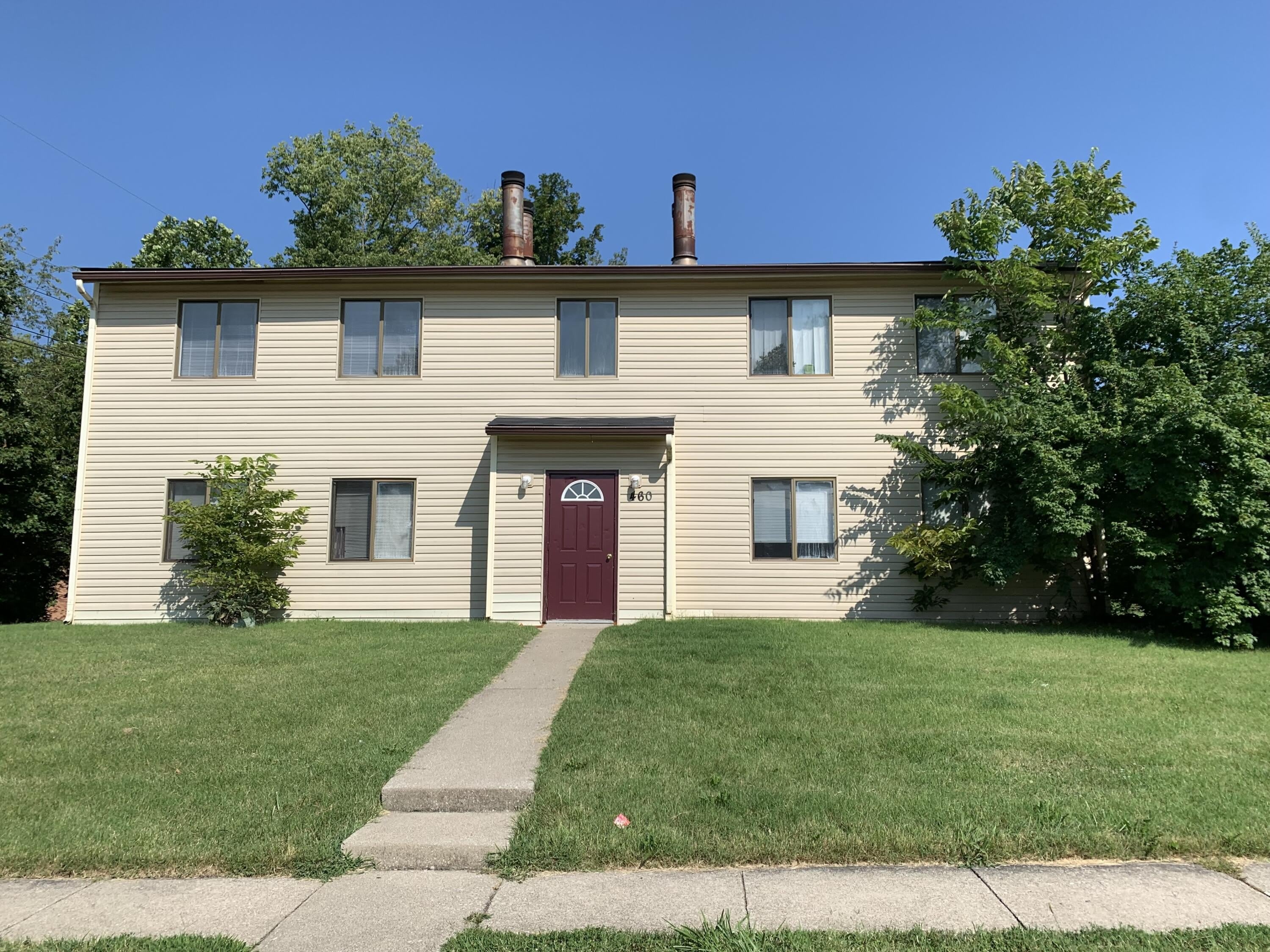 460 Lenney Drive – photo 1