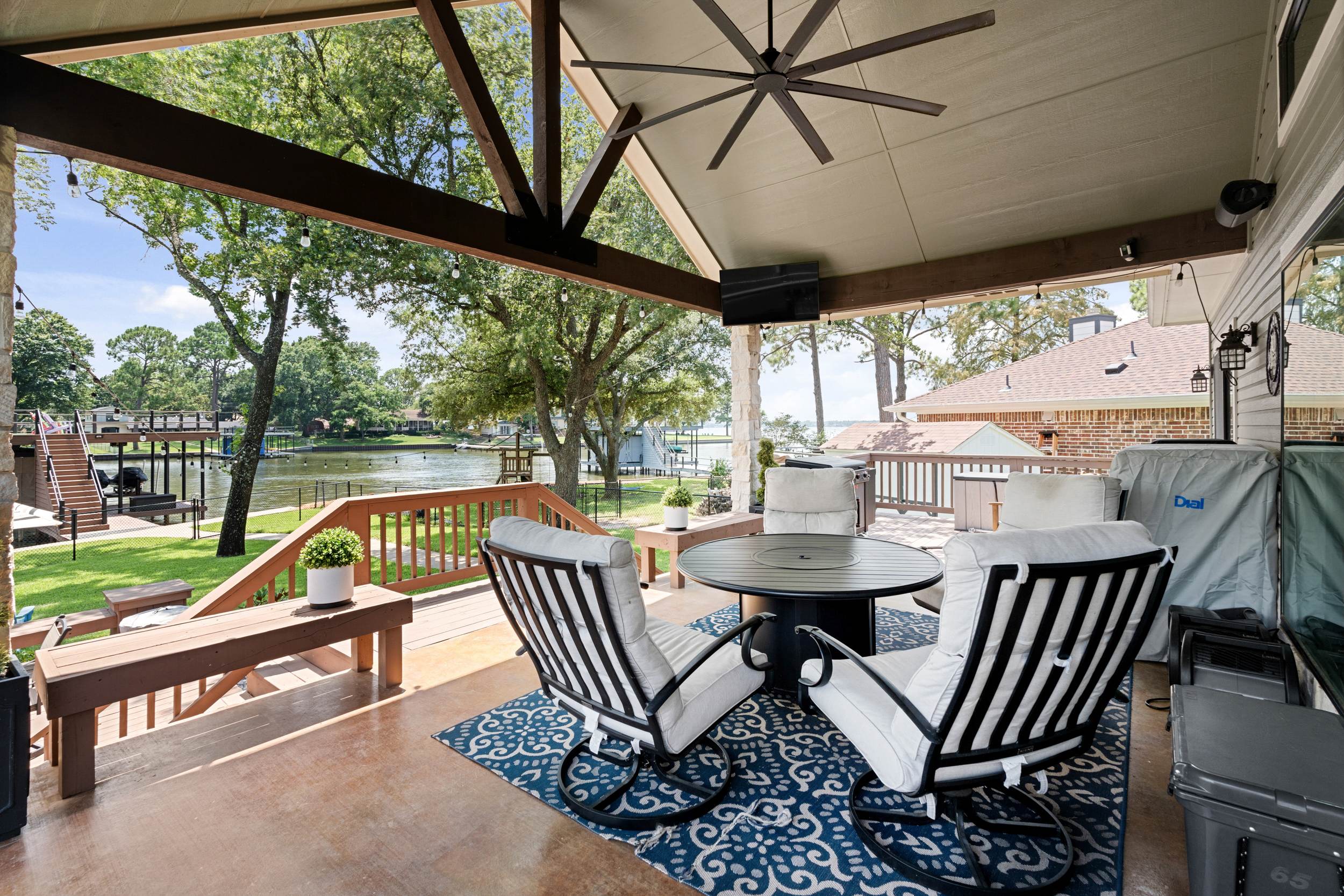 120 Excalibur Cir – photo 5