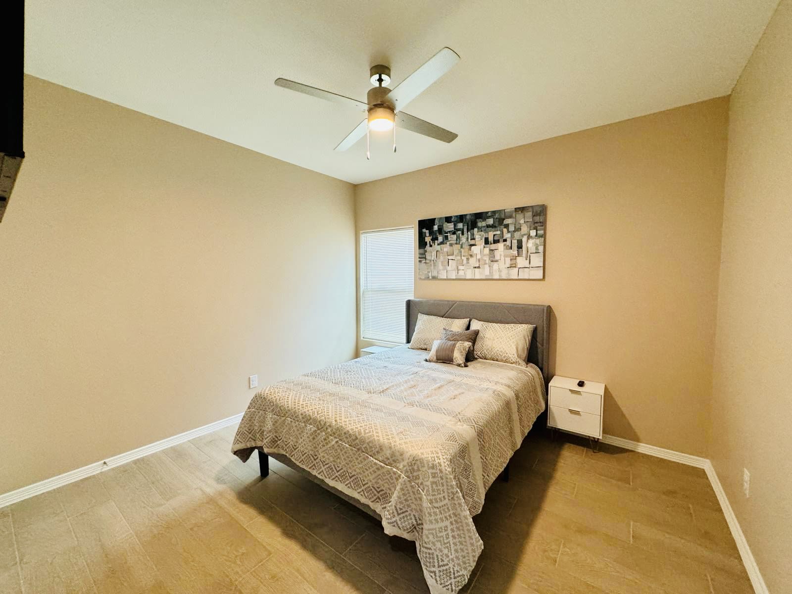3013 W Driftwood St – photo 3
