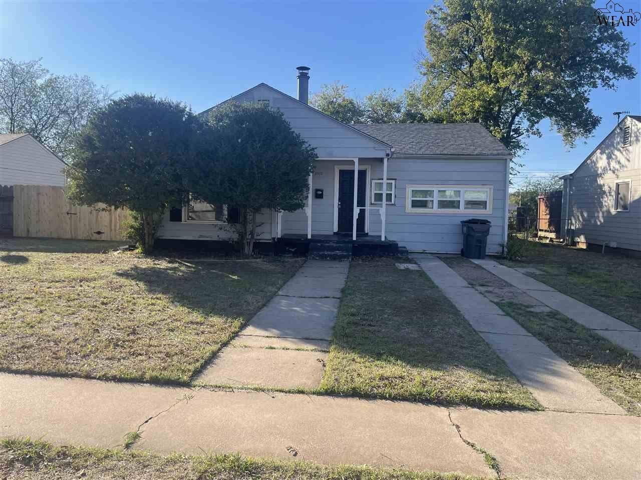 3310 SHERWOOD LANE – photo 1