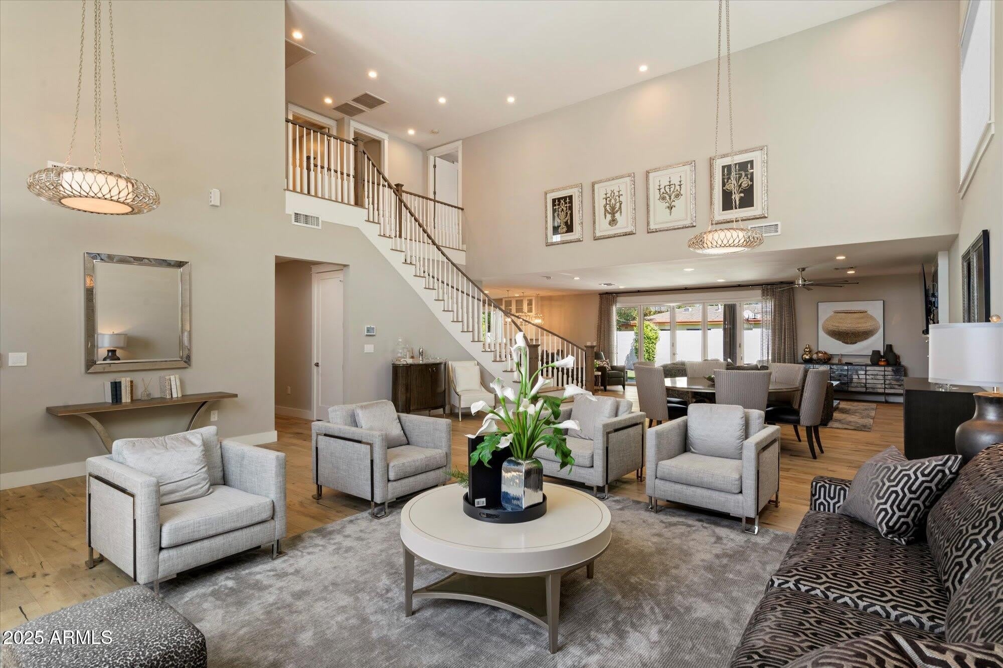 3810 E Devonshire Avenue – photo 3
