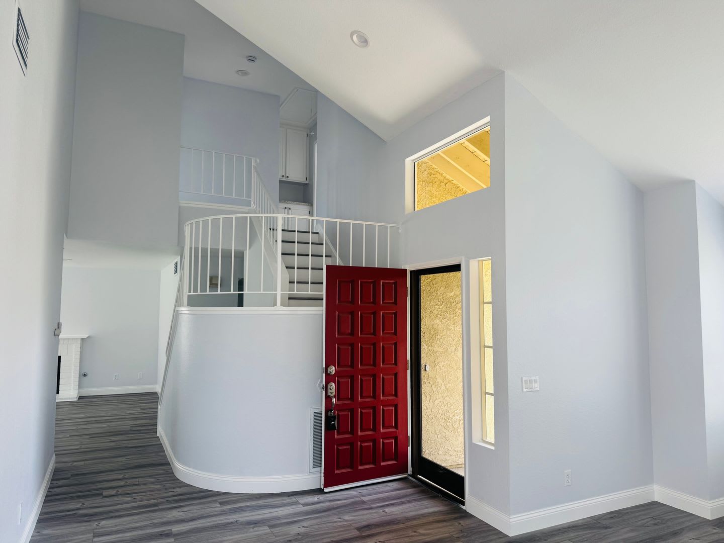 Better than new… 3 bedroom in Mission Oaks – photo 4