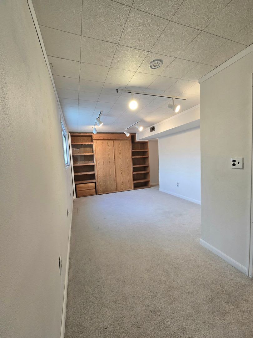 Charming 2Br Garden Unit In Lakewood – photo 4