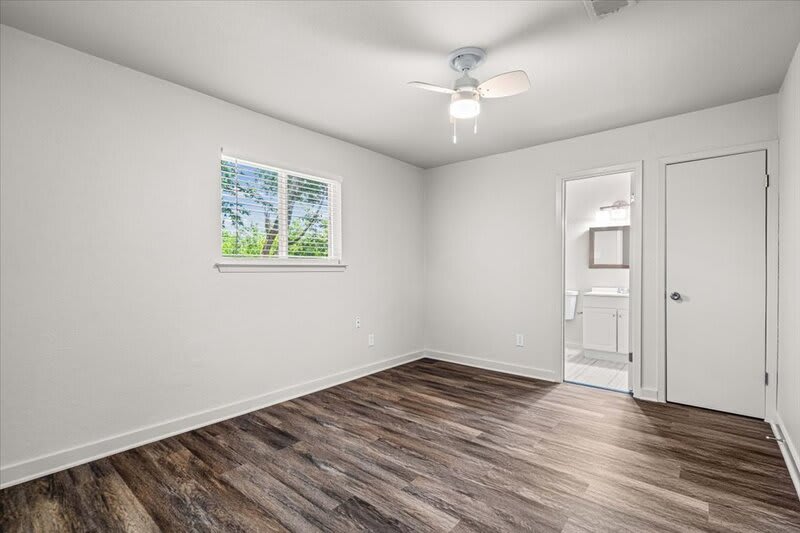 826 King Albert Street B – photo 5