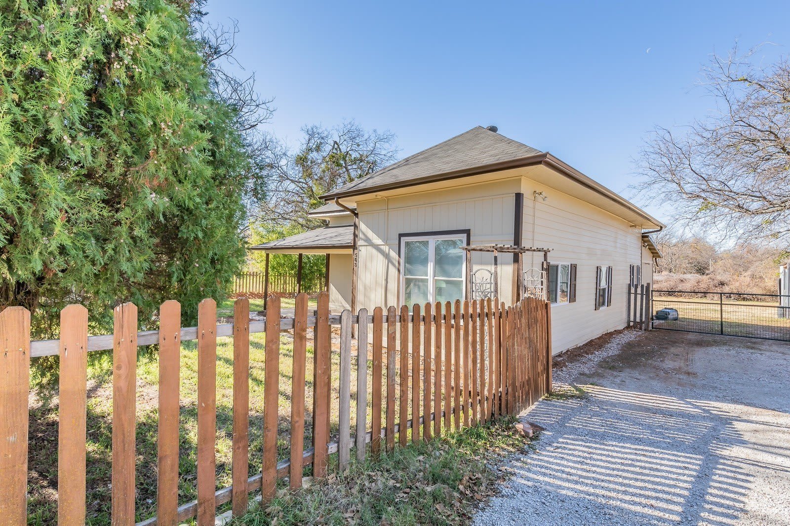 505 N Lamar Street – photo 3