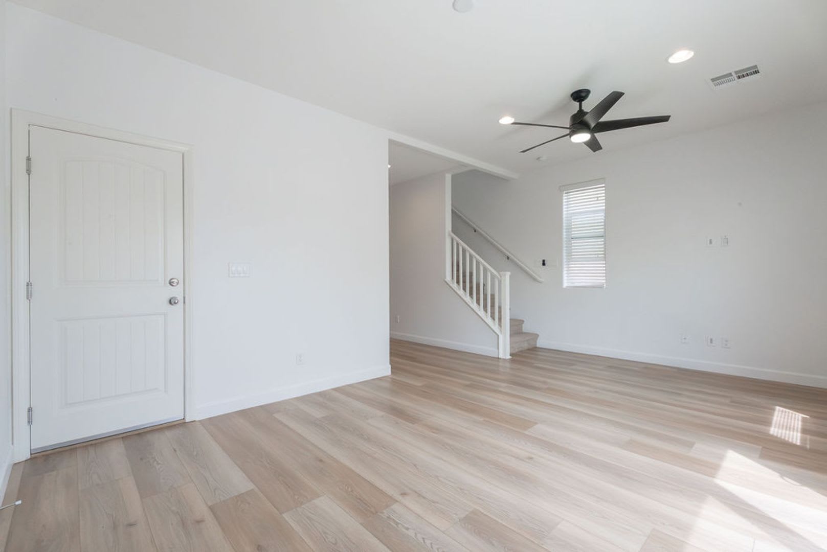 5474 Enchanted Rose Street Las Vegas Nv 89148 – photo 5