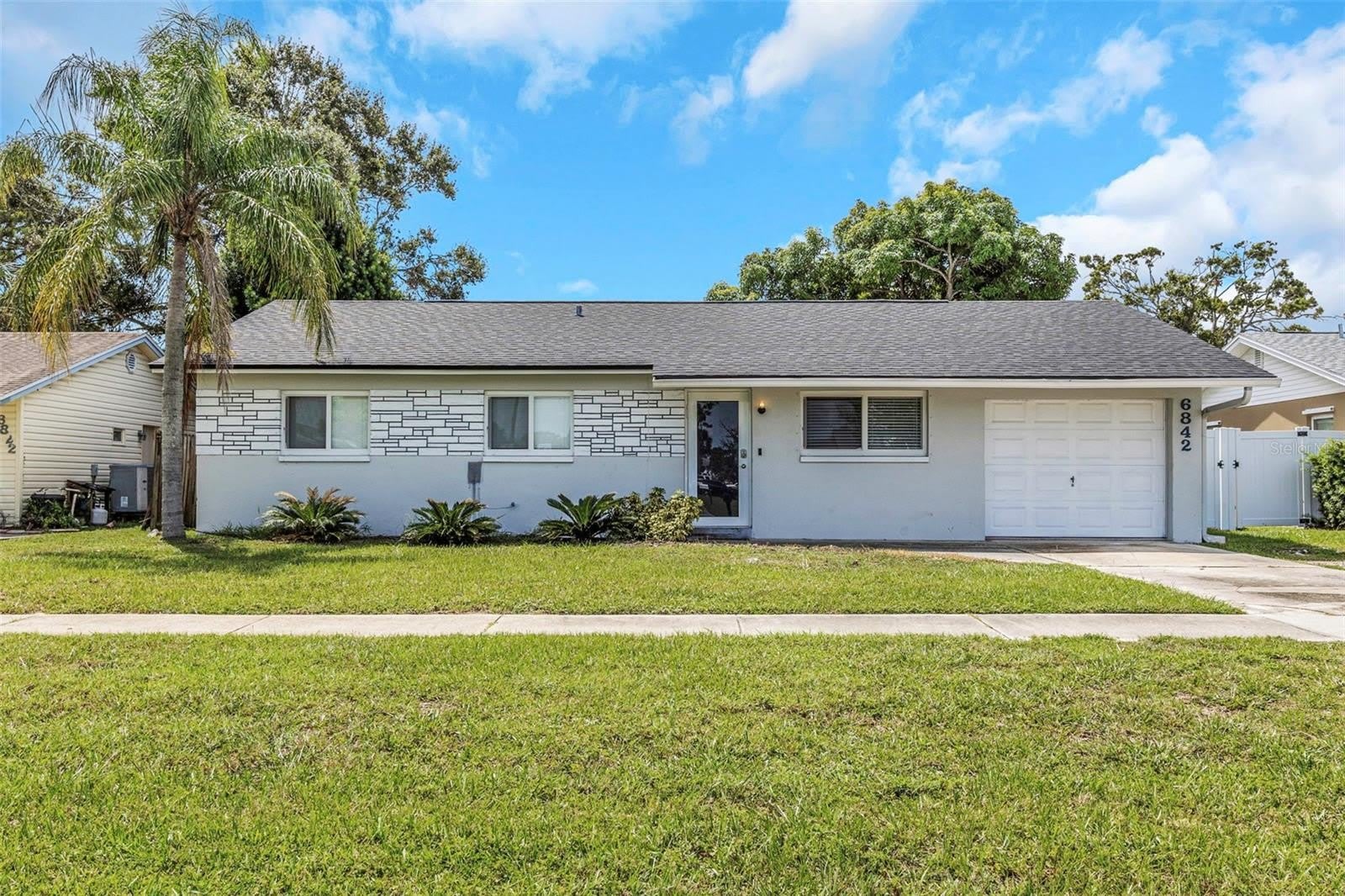 6842 62ND Avenue N – photo 1