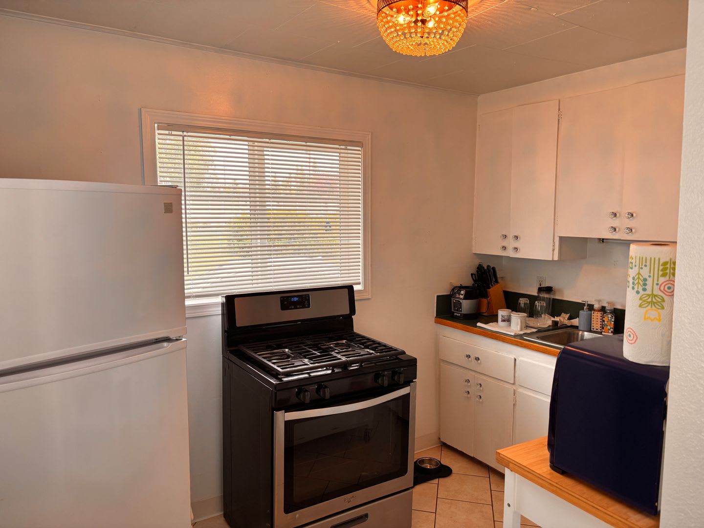 Turnagain 2 Bed / 1 Bath House! – photo 3