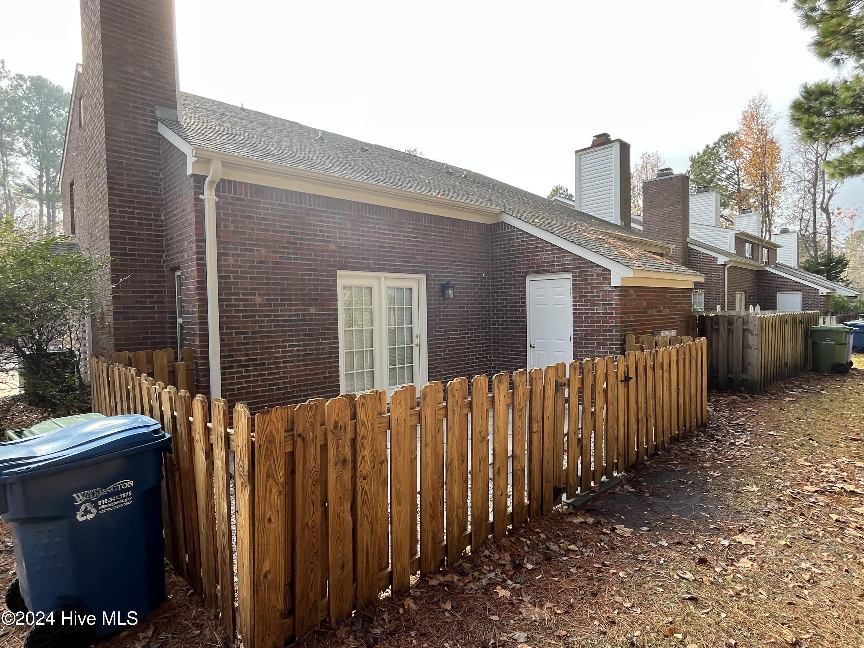5146 Lamppost Circle – photo 2