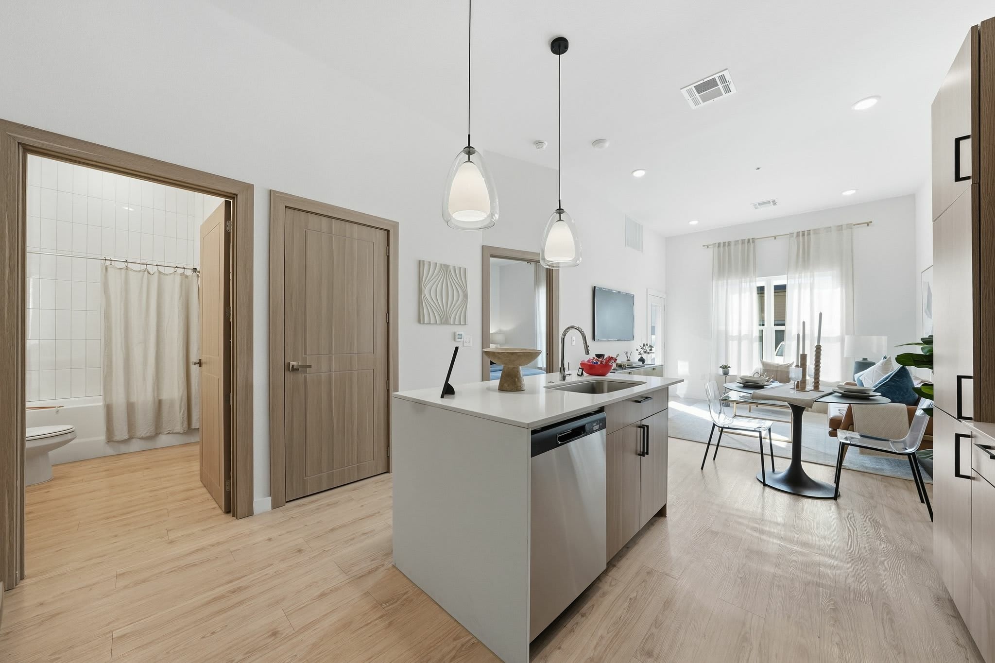 Residences at Boardwalk – photo 3