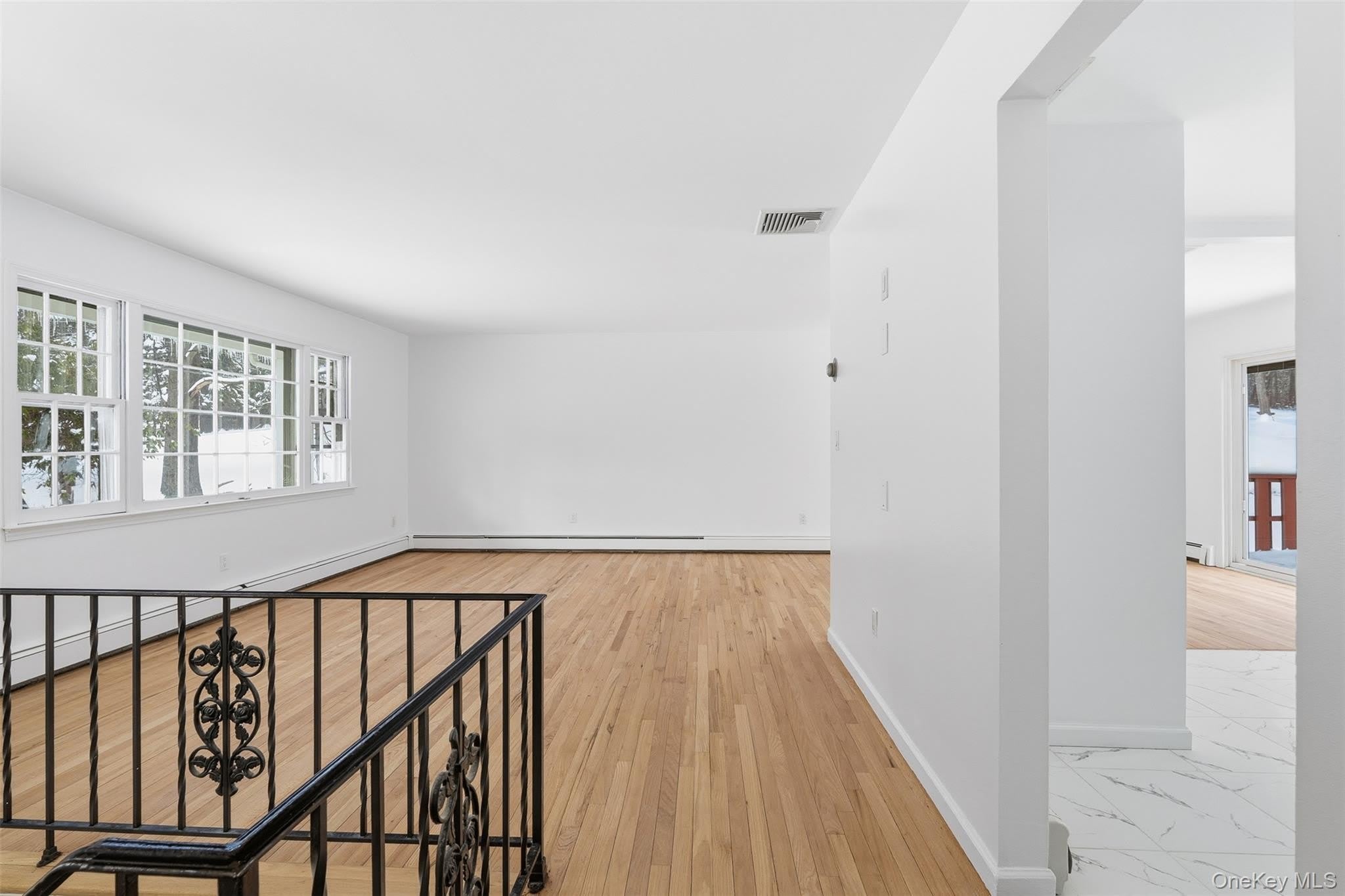 1618 Morningview Drive – photo 3
