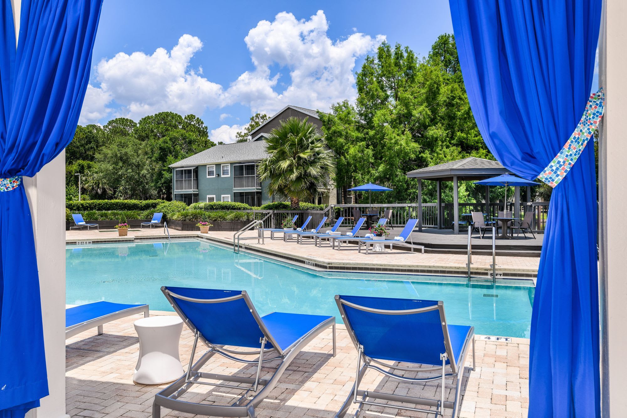 Stonebrook Apartment Homes – photo 1
