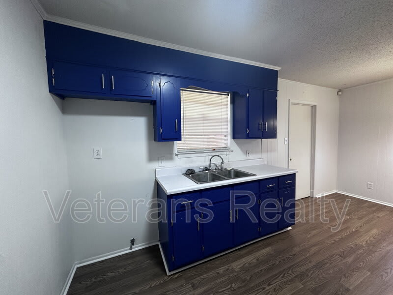 1313 42nd Ave – photo 4