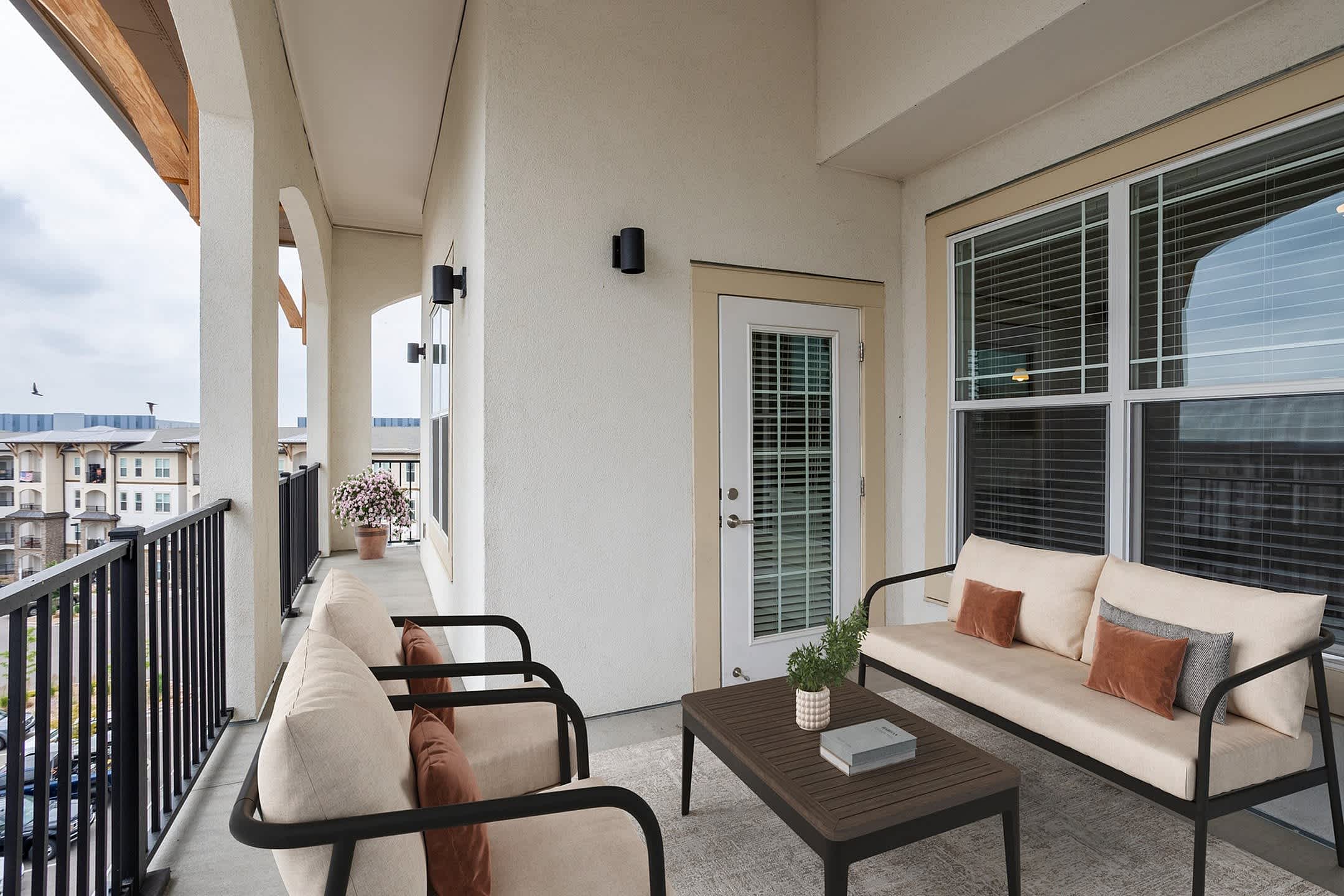 Destination At Arista Apartments – photo 3