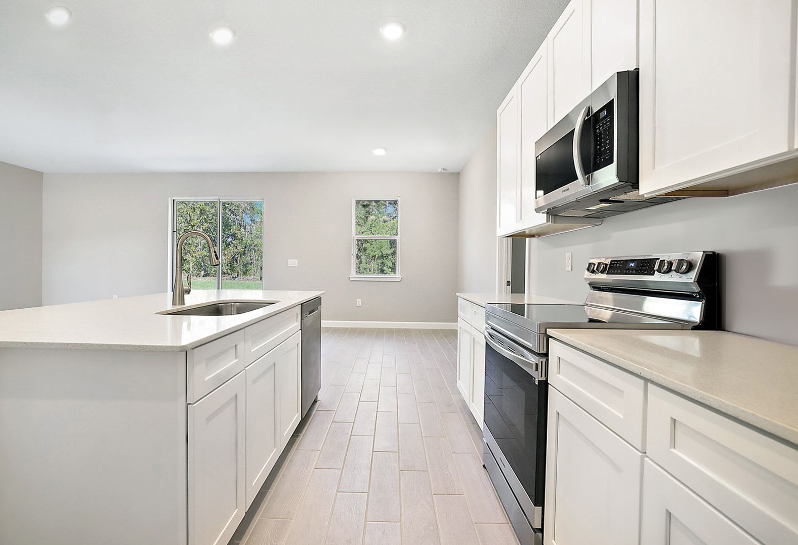 The Only MODERN New Construction Home for Rent in Timber Pines – photo 4
