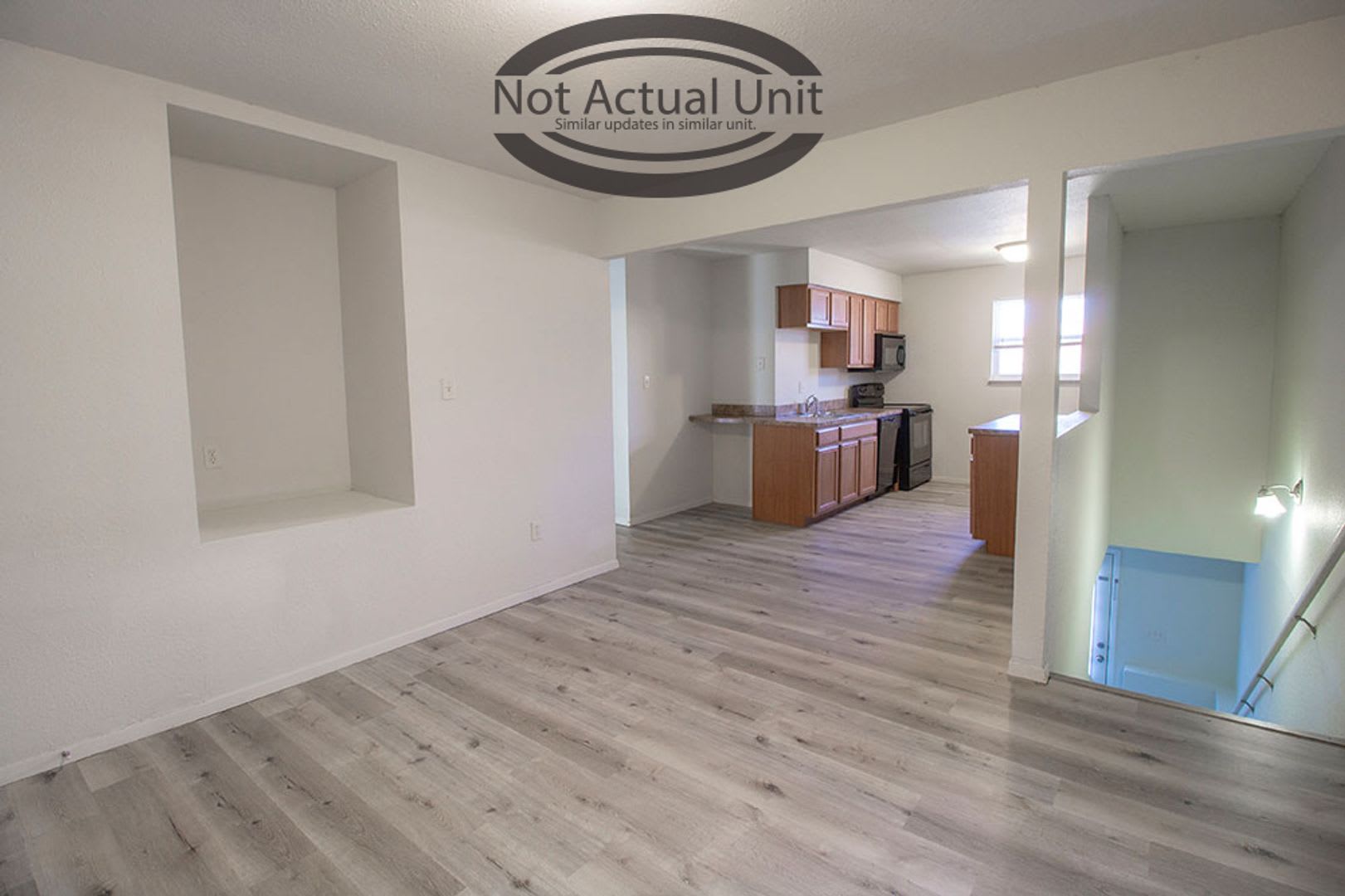 Central 4 Bedroom Duplex – photo 4