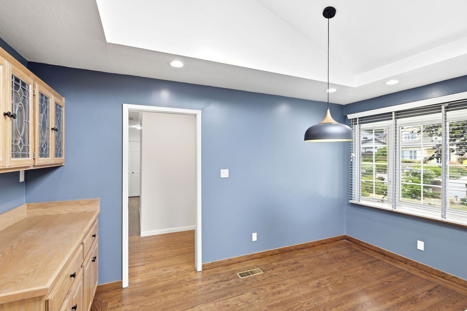 Spacious, Upgraded Mid-Century Ranch with Canyon Views! – photo 5