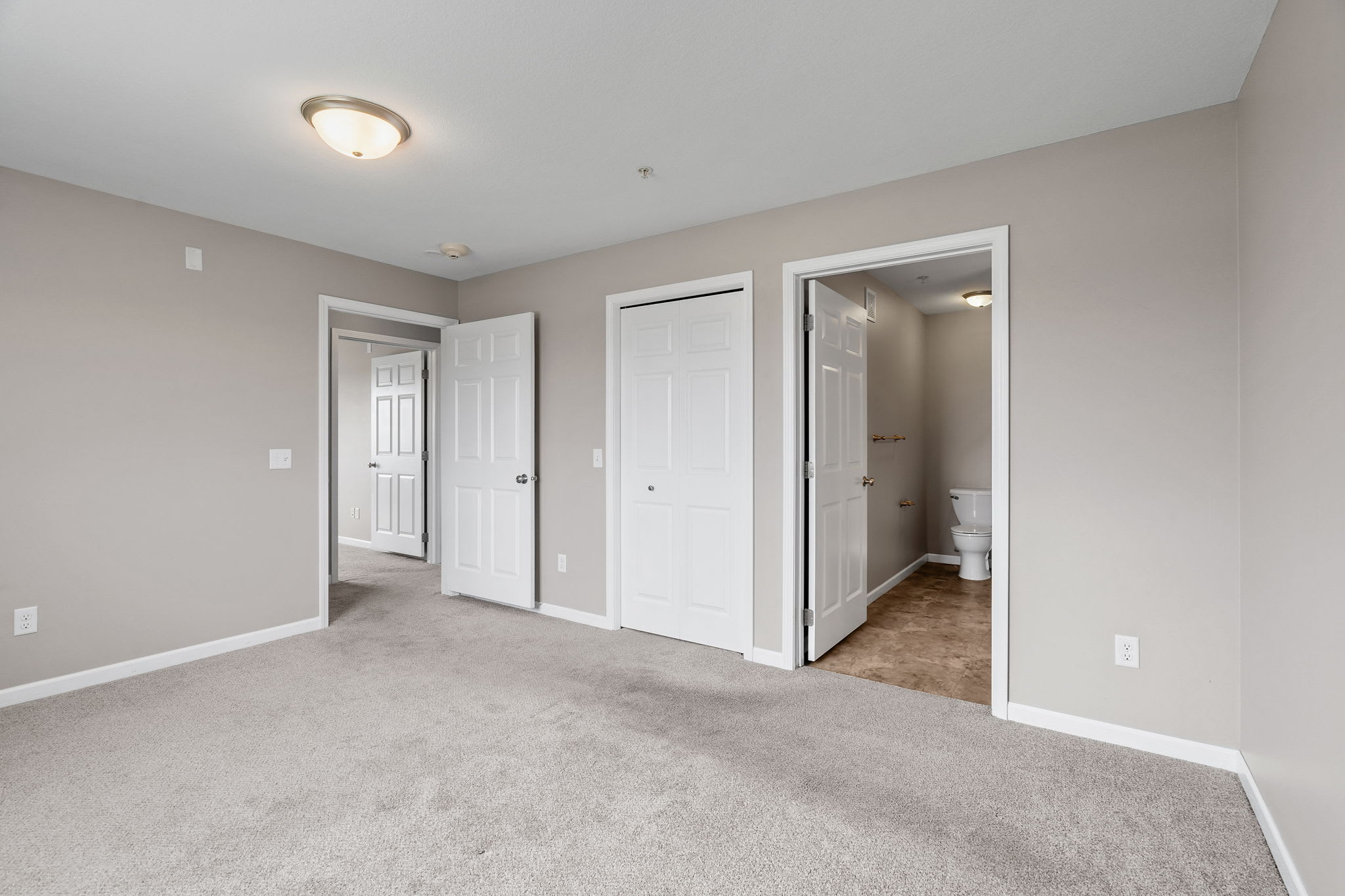 Emberwood Apartments – photo 5