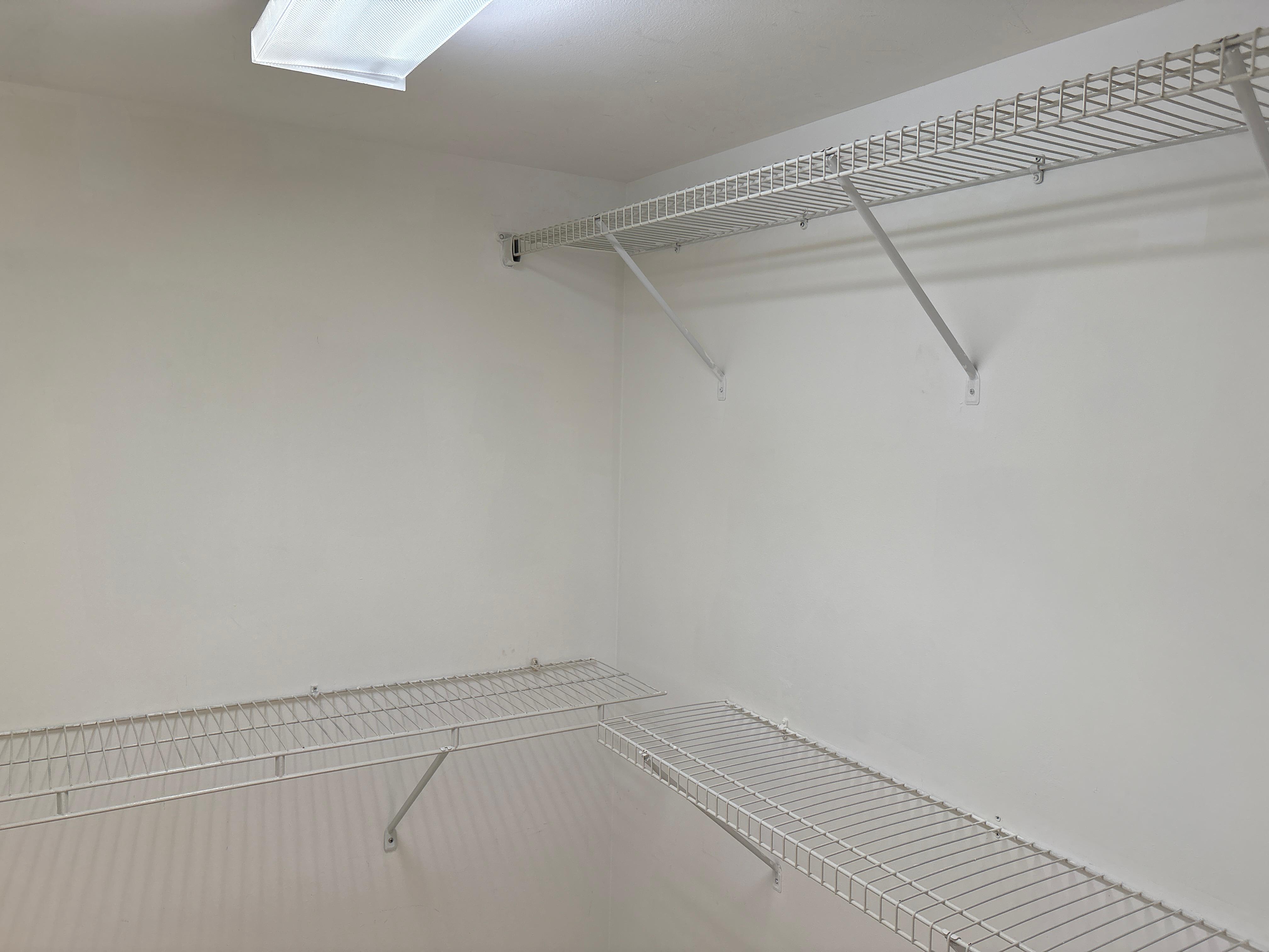 701 S Madison Ave – photo 3