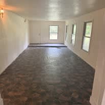206 E Spring – photo 2