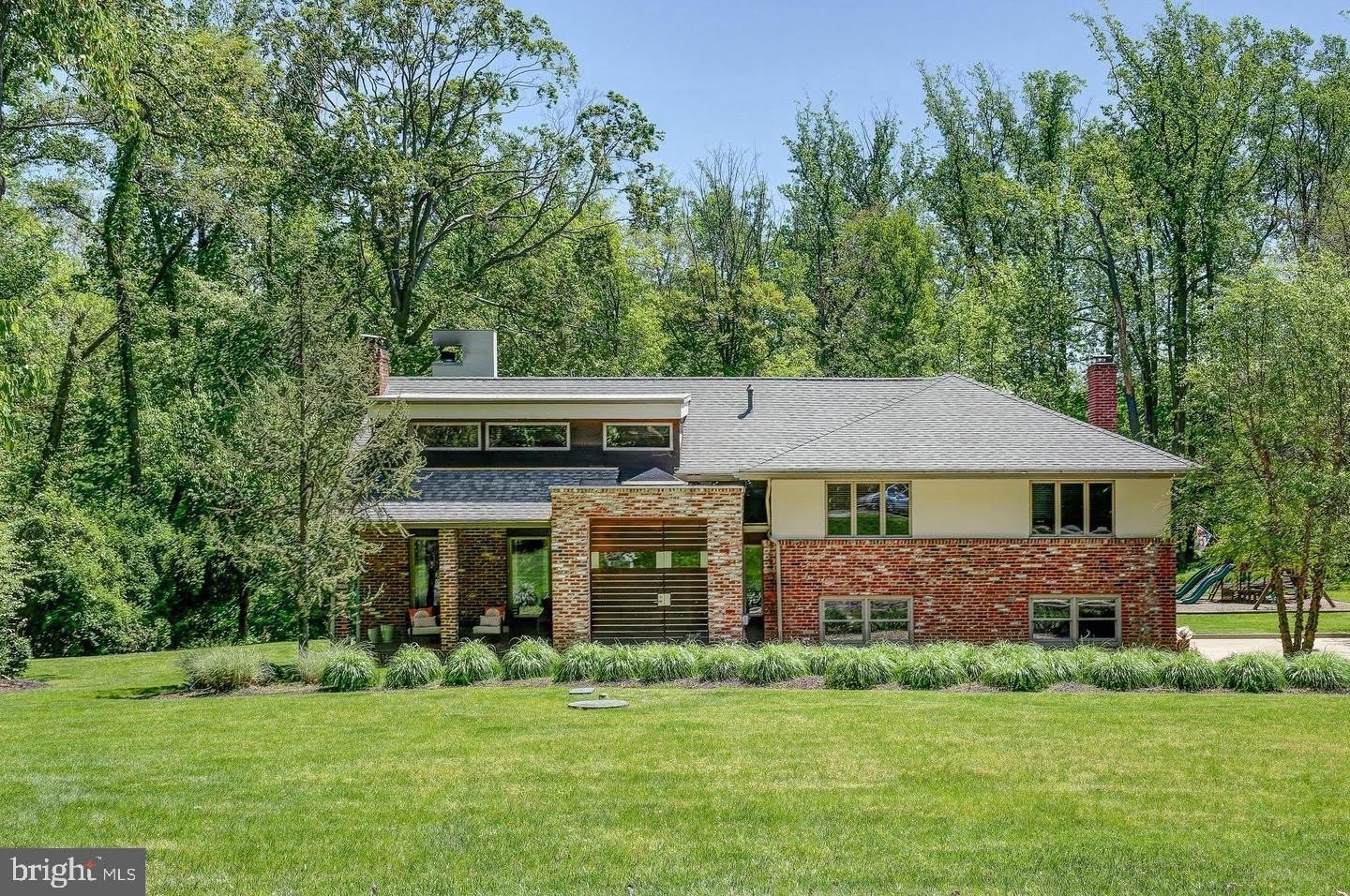1127 WINDING Drive – photo 3