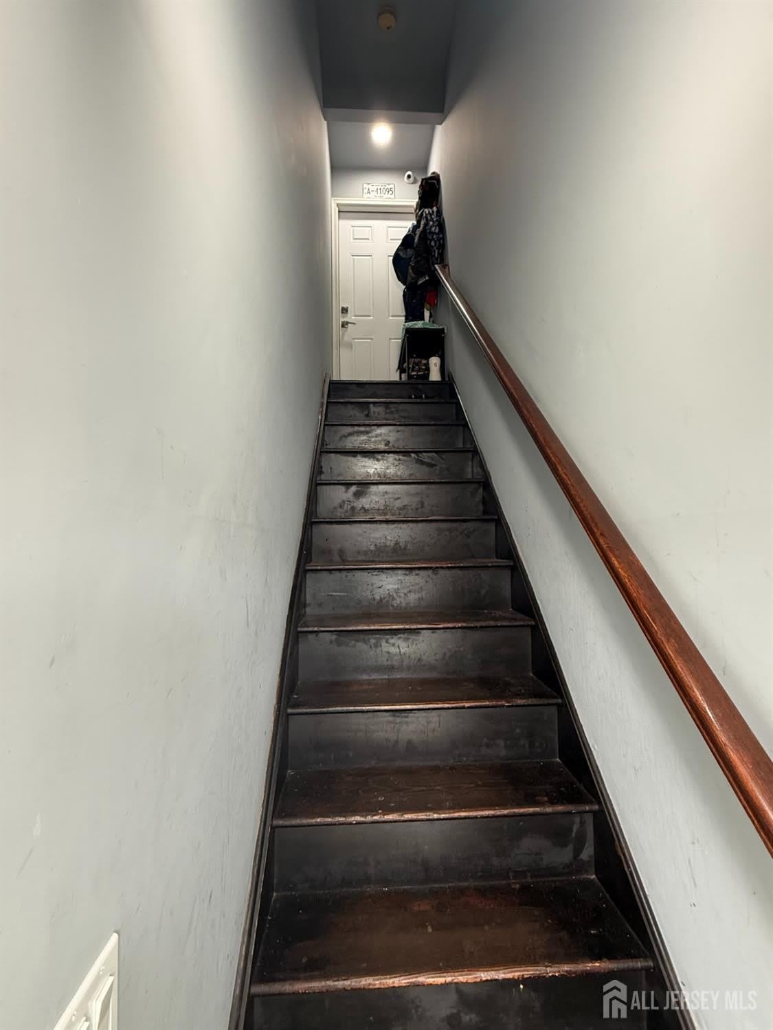 17 Spruce Street – photo 2