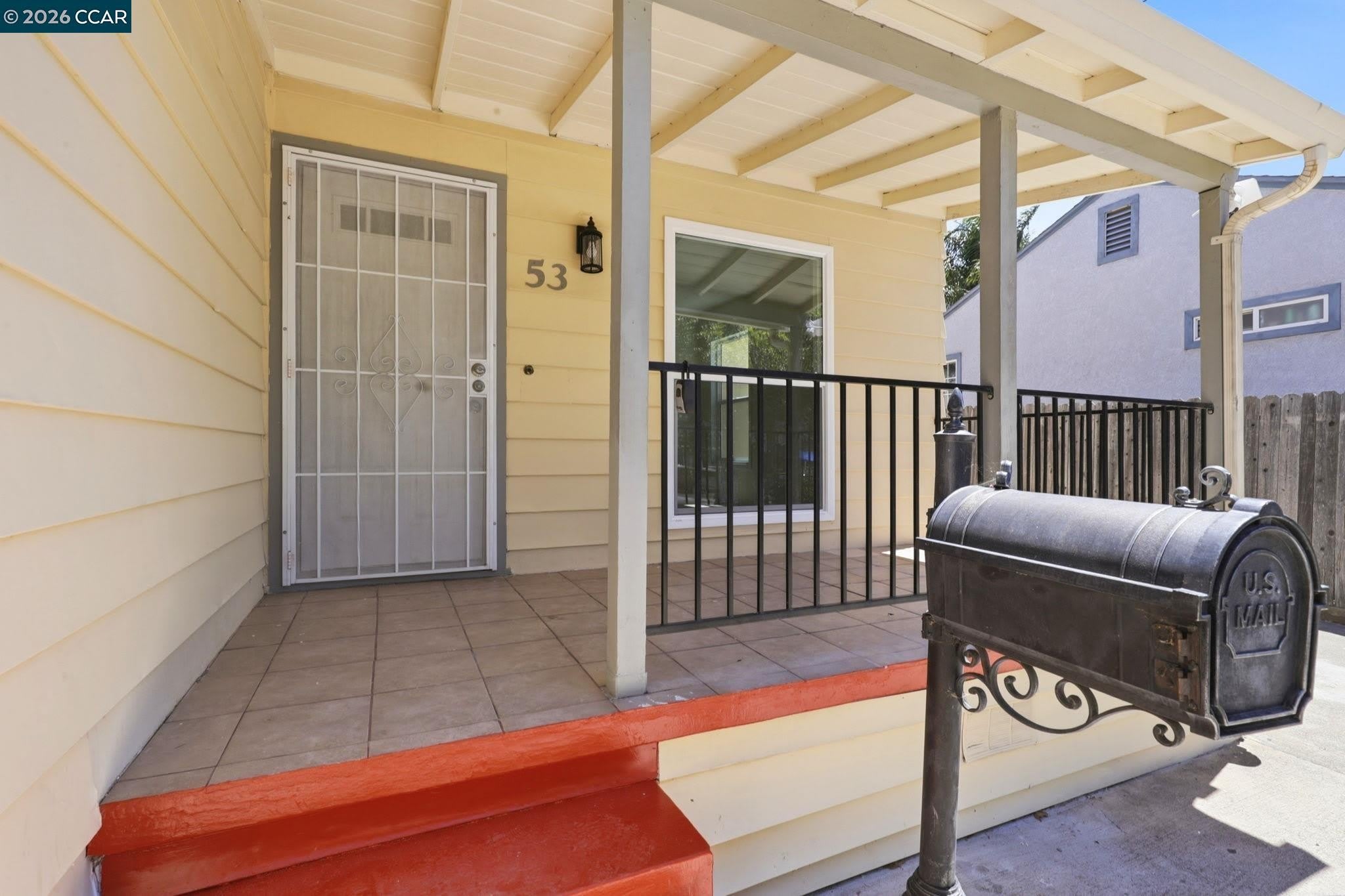 53 Ramona St – photo 3