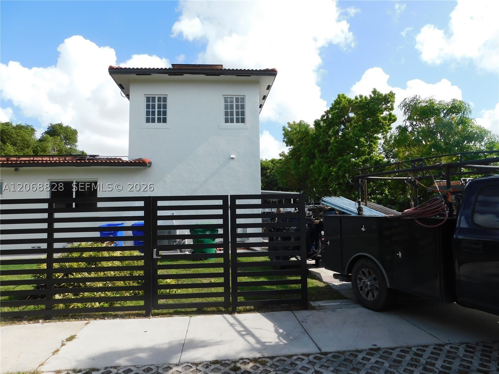 1851 NW 32nd Ave – photo 5