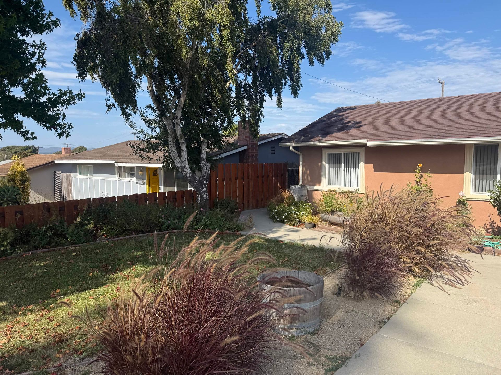 1-Bedroom Unit with Parking & Appliances – photo 2