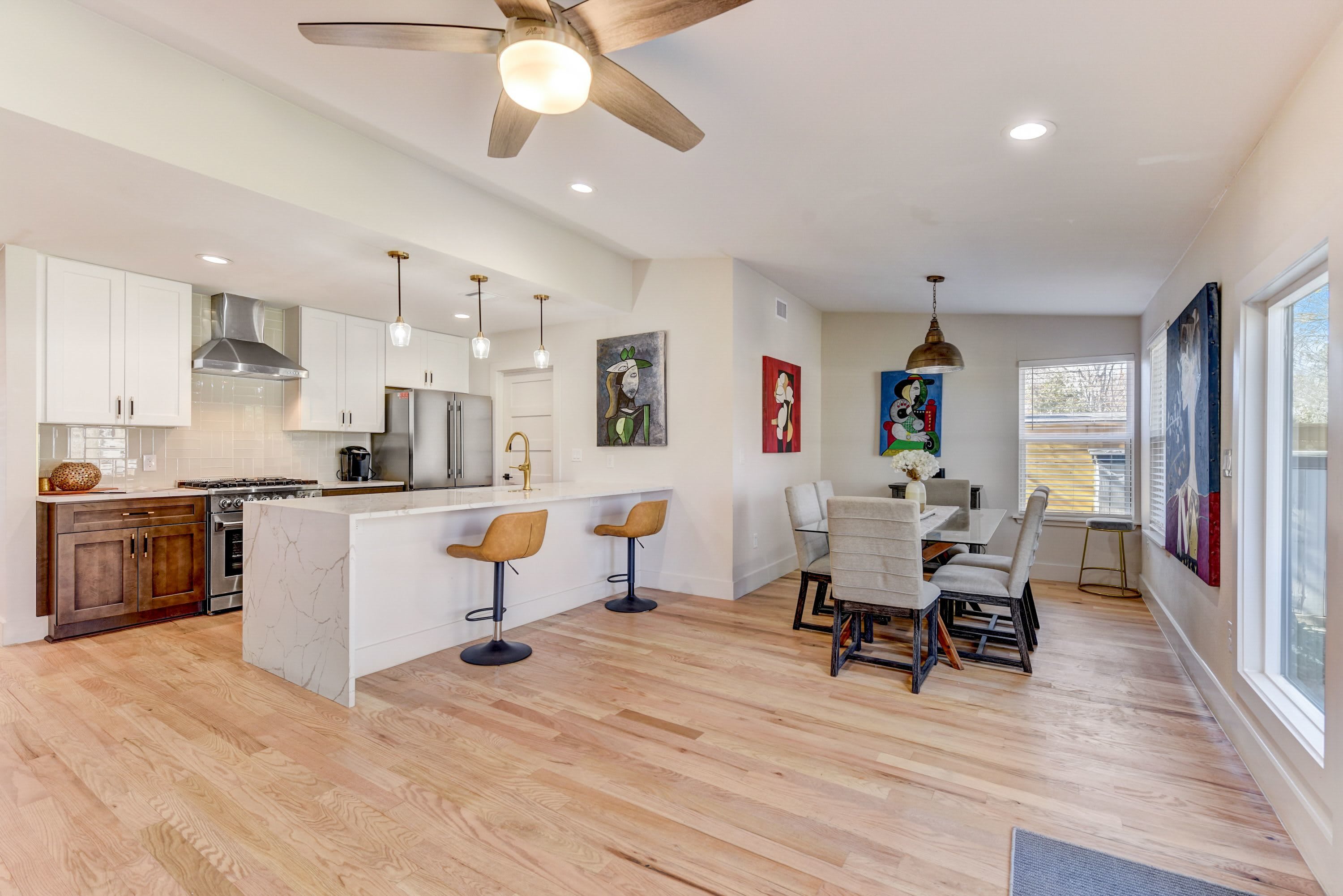 7002 Whispering Oaks Drive – photo 5