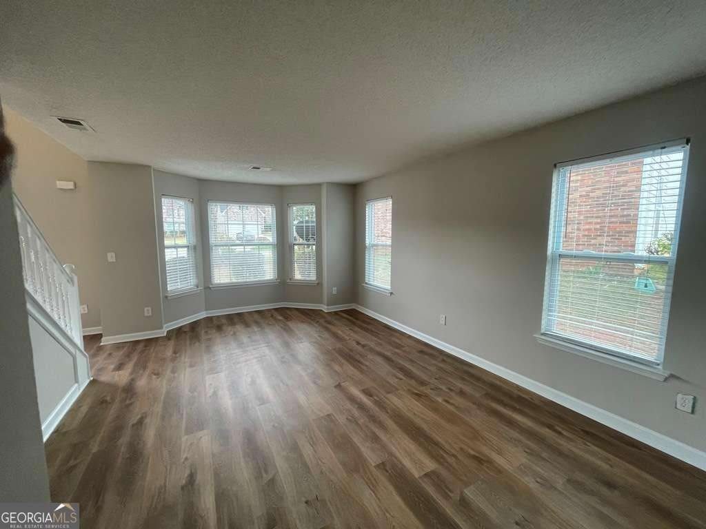 408 Canoga Court – photo 3