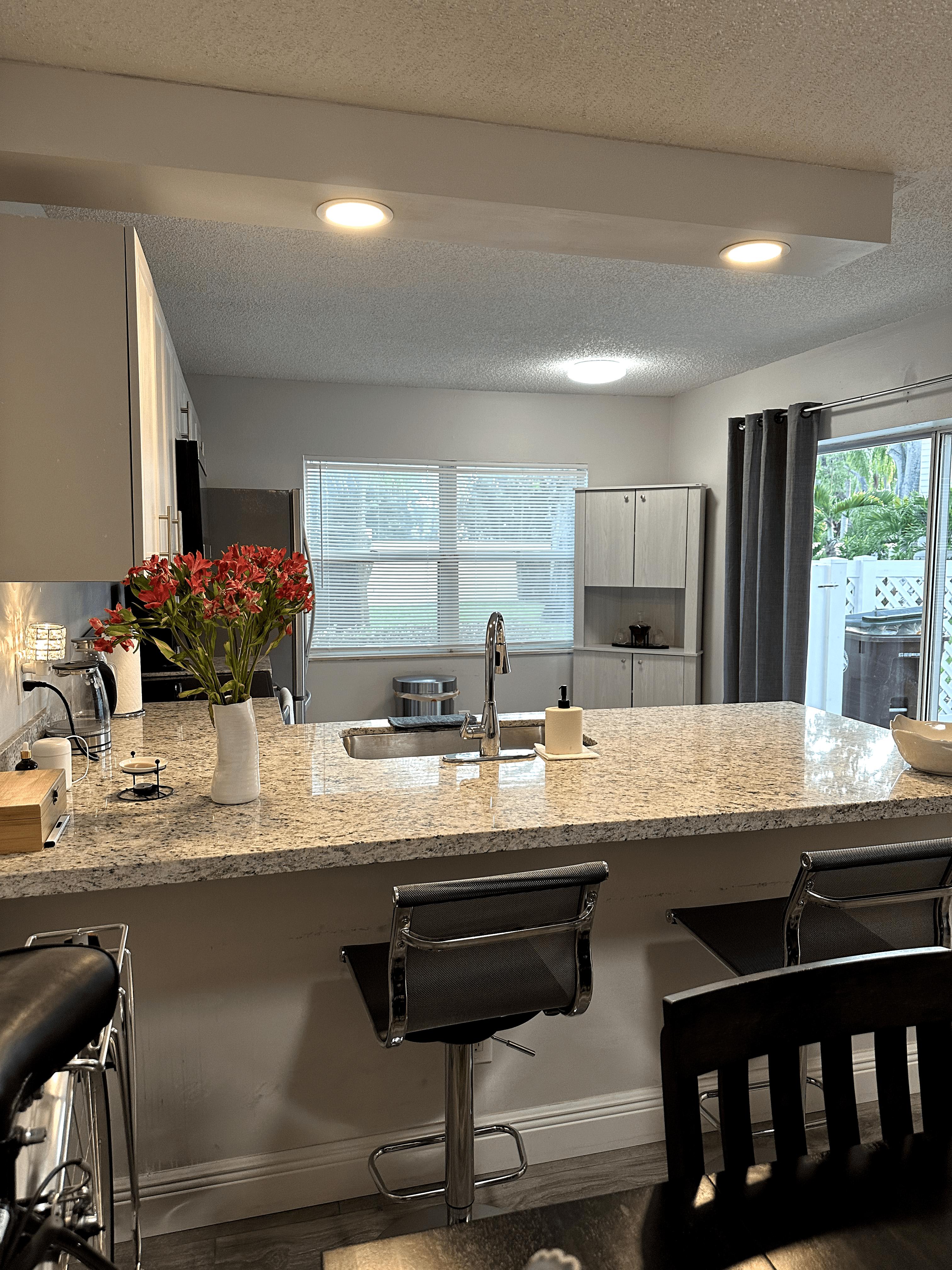 8145 Bridgewater Court – photo 2
