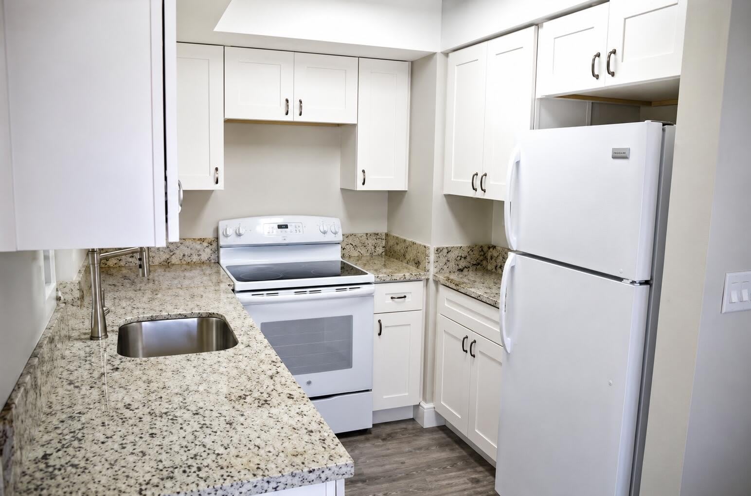 2120 NE 41st Street – photo 3
