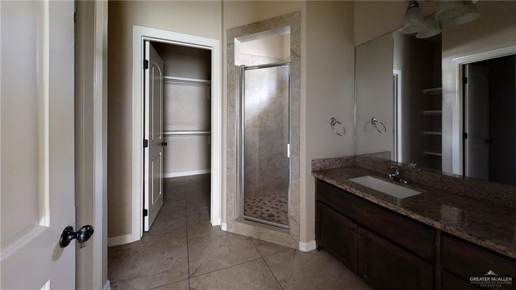 2510 E Garfield Avenue – photo 4