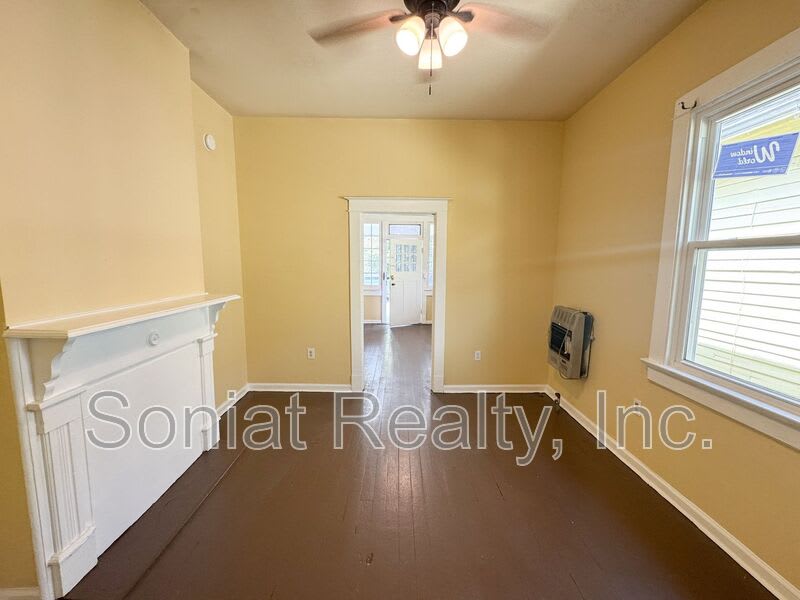 2931 Joliet Street – photo 3
