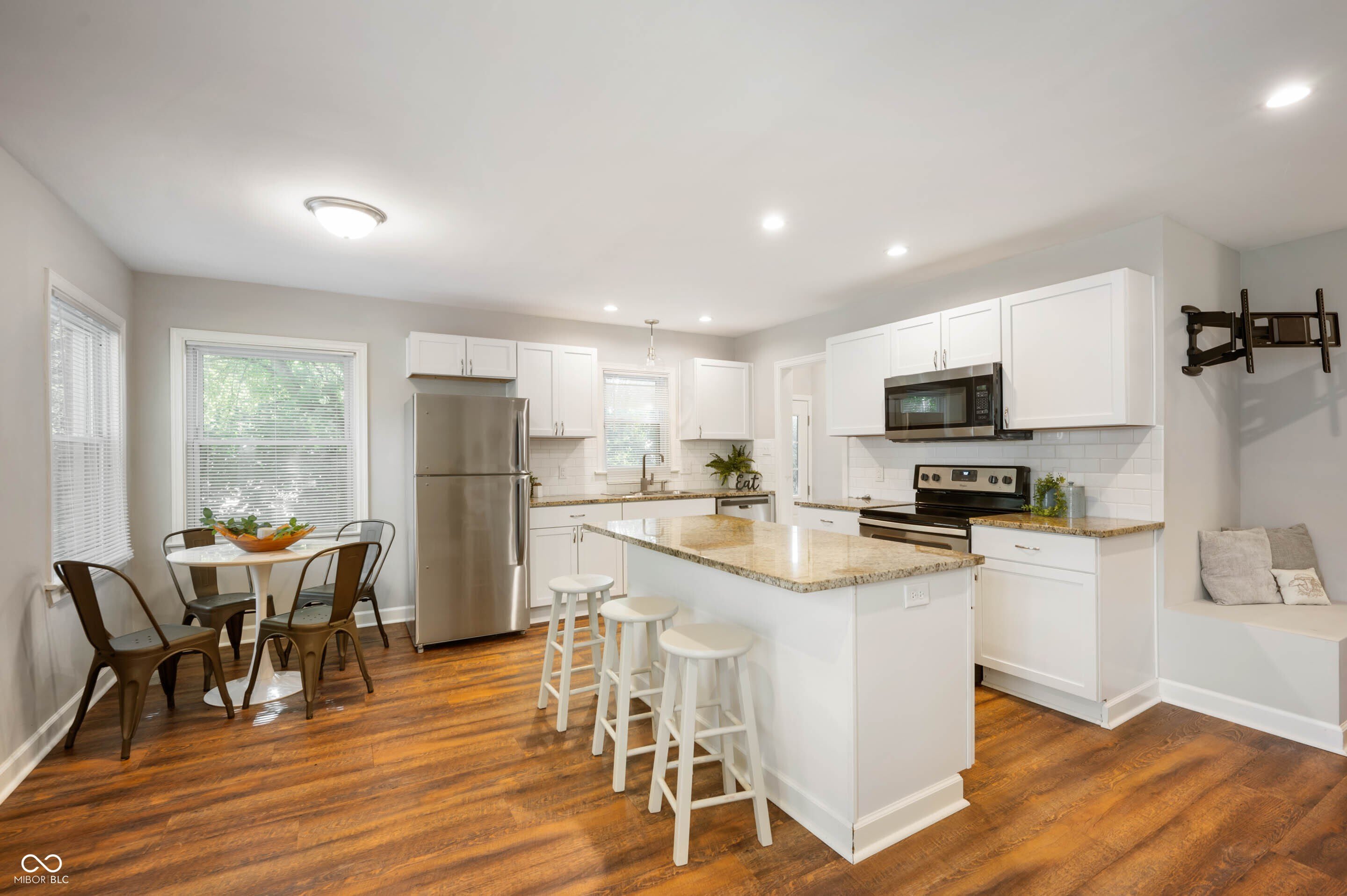 5245 E Market Street – photo 5