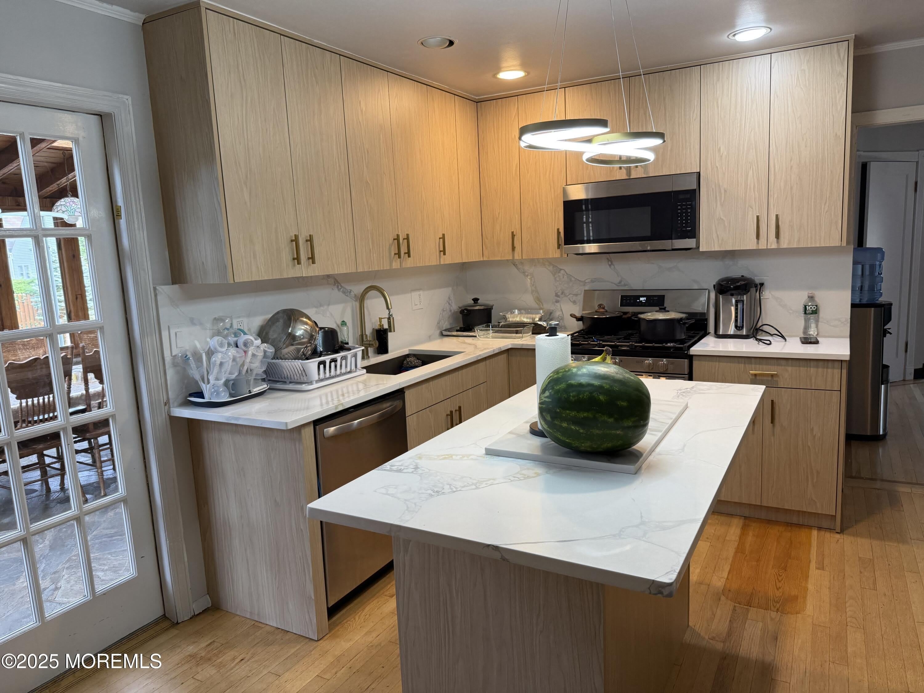 241 Cliftwood Road – photo 4