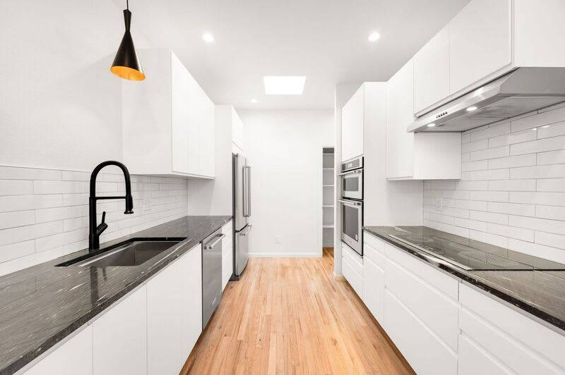 1715 15Th St – photo 3