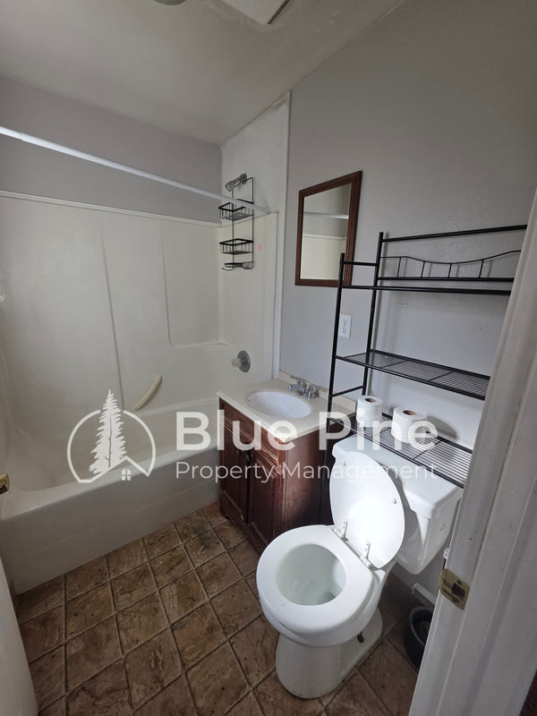 340 North Water Street – photo 5