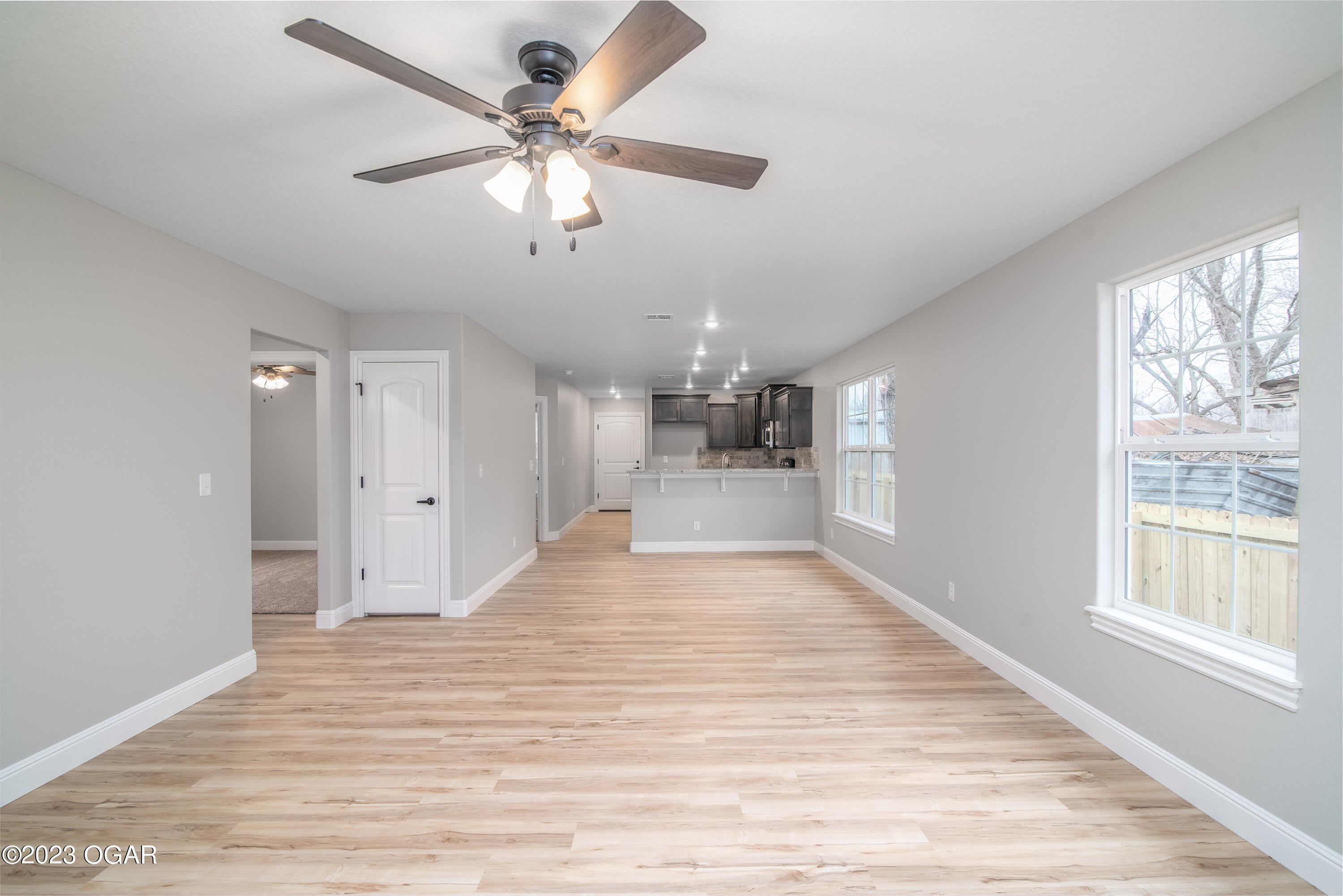 623 W Junge Boulevard – photo 2