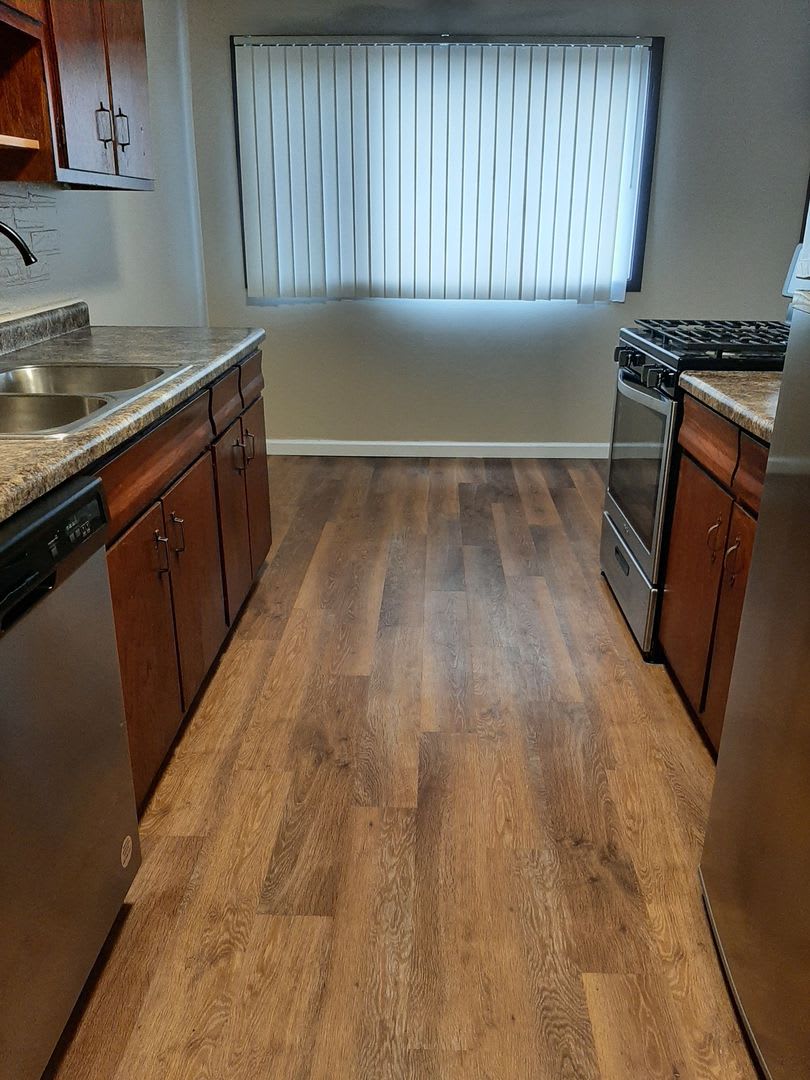 Heights Apartments – photo 2