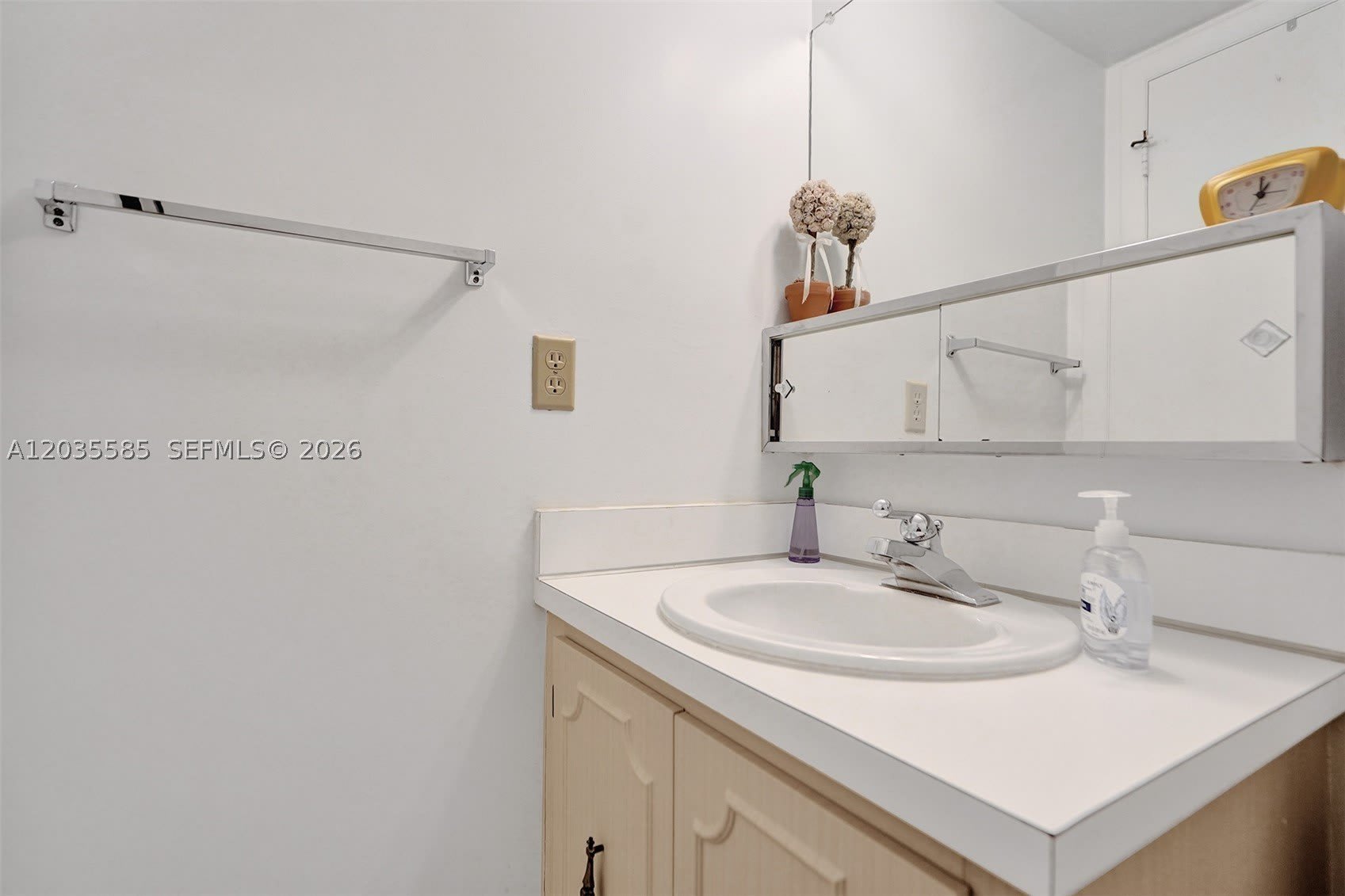 3113 S Ocean Dr – photo 5