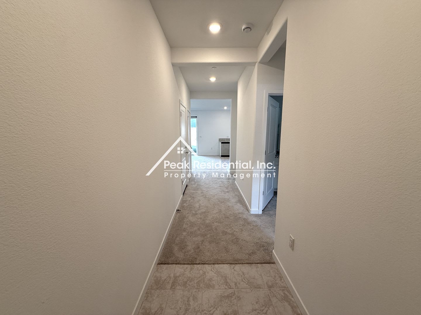 Newer Sacramento 4bd/3ba House! – photo 3