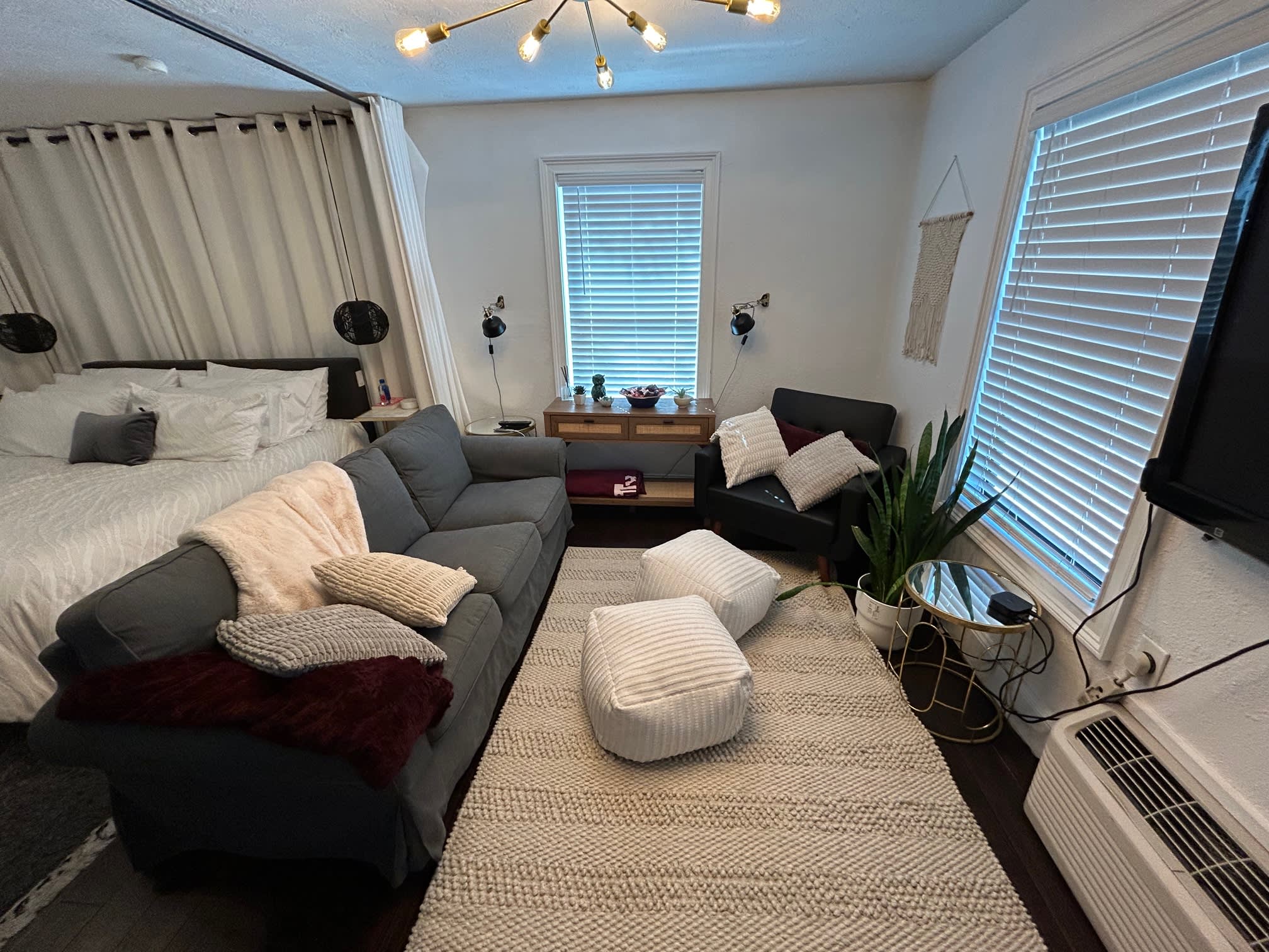 216 Montclair Ave – photo 3