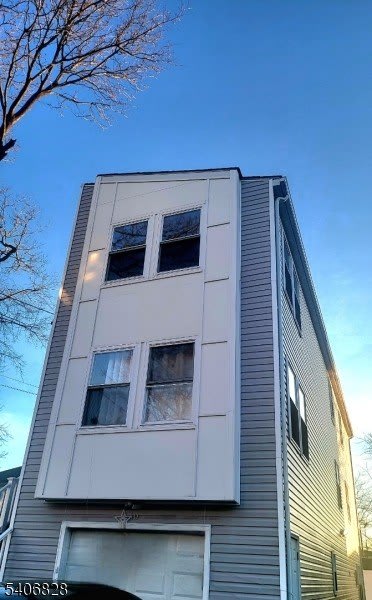 10 Shaw Ave – photo 2