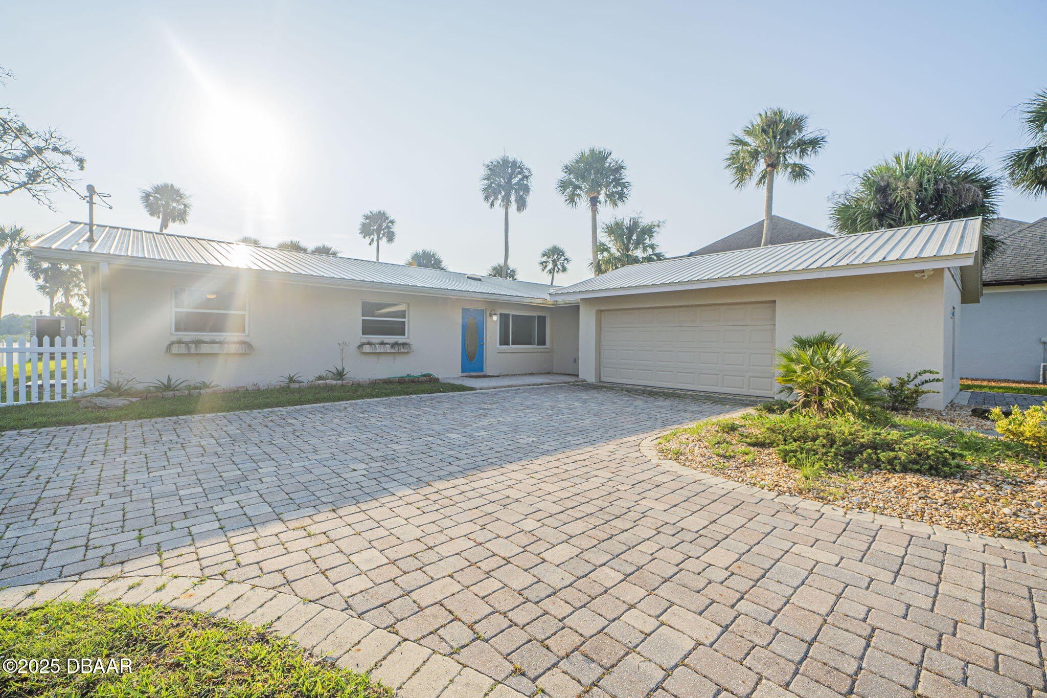 450 Lambert Avenue – photo 4