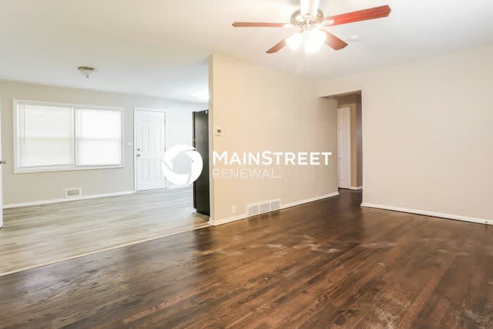 7810 East 113th Street – photo 2